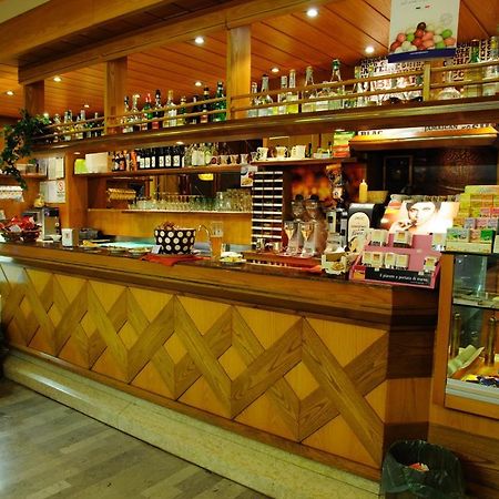 丹特酒店 庞特内阿尔比 外观 照片